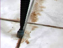 steam clean tile grout